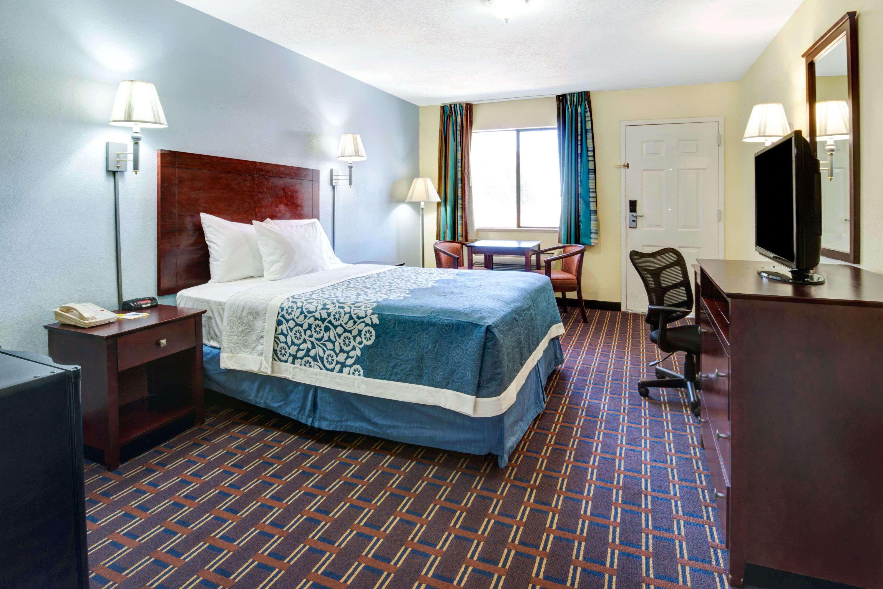Days Inn By Wyndham Albuquerque West Esterno foto