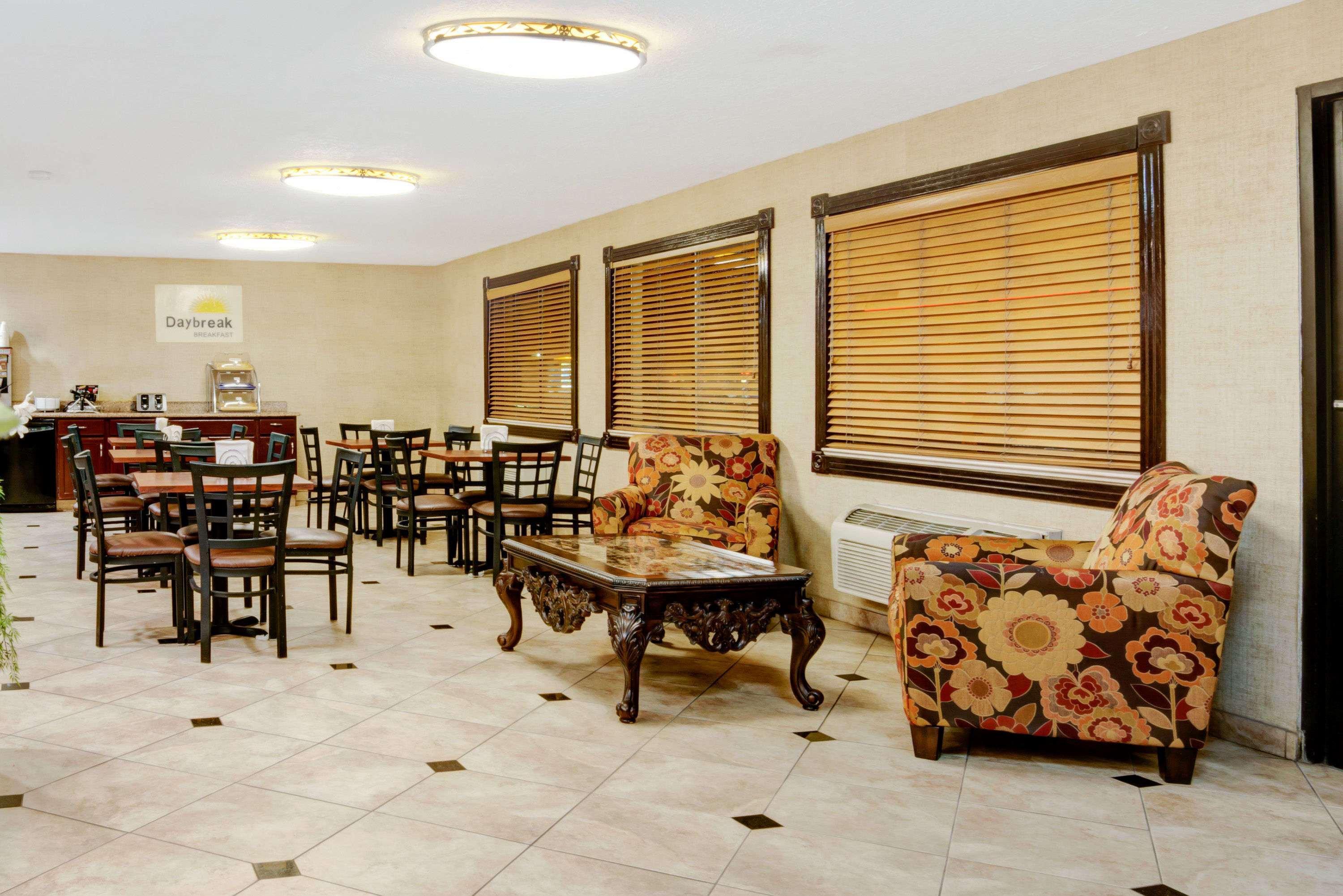 Days Inn By Wyndham Albuquerque West Esterno foto