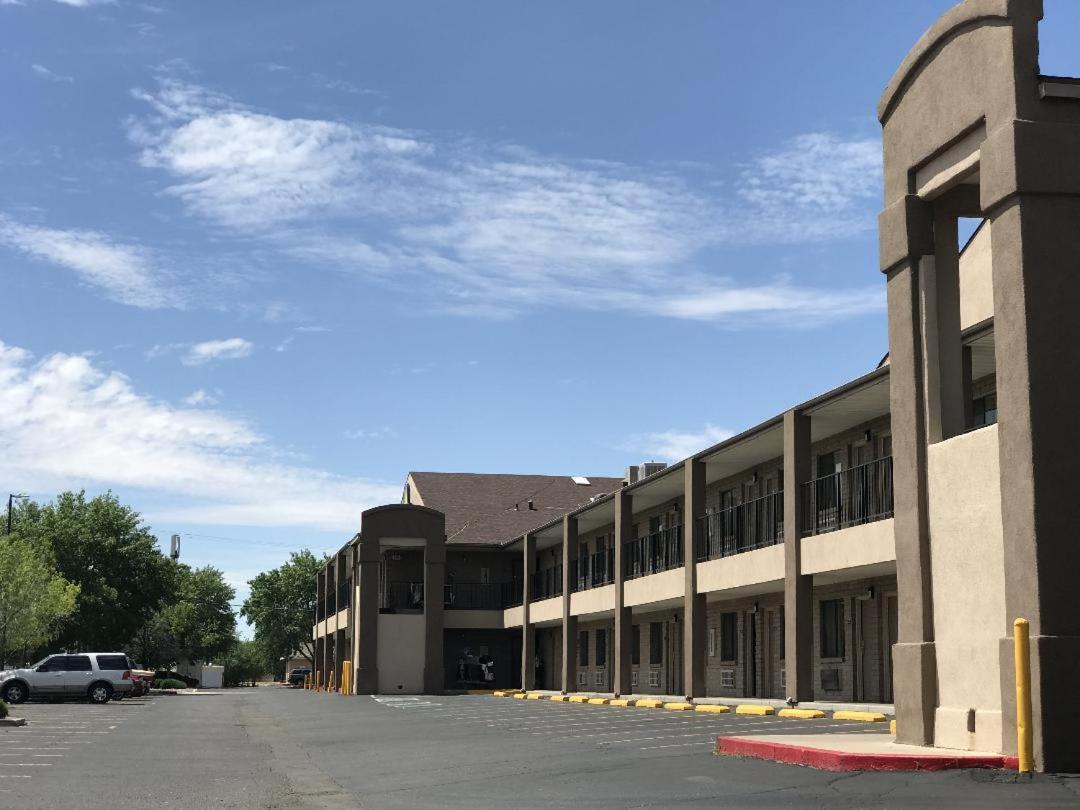 Days Inn By Wyndham Albuquerque West Esterno foto