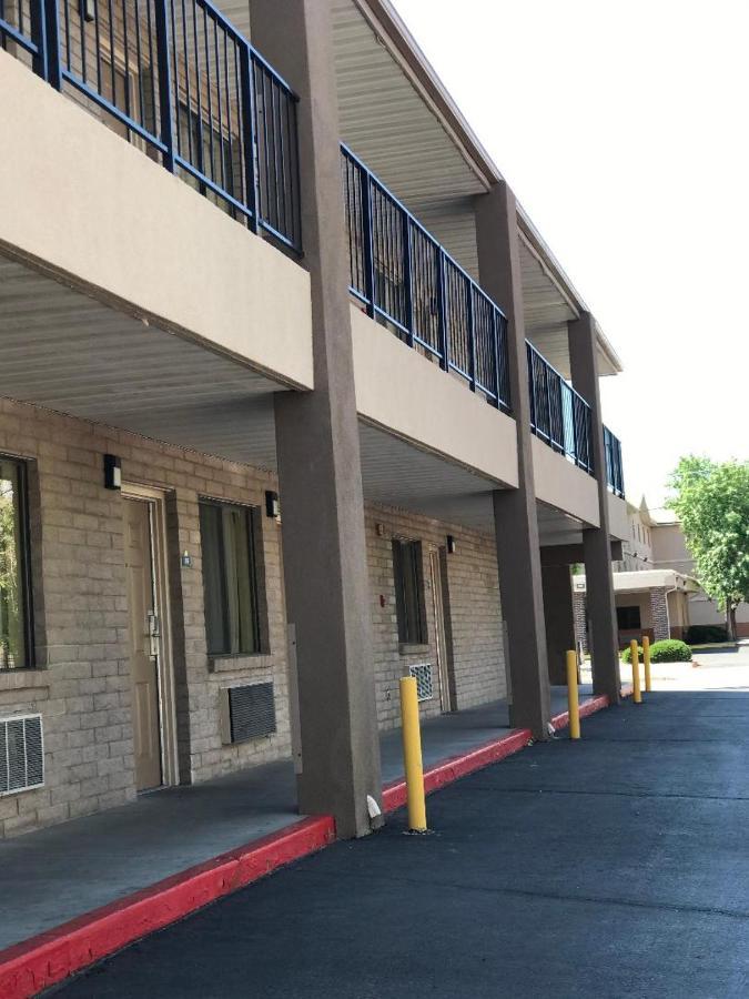 Days Inn By Wyndham Albuquerque West Esterno foto